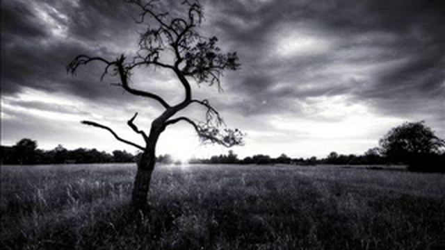 Limp Bizkit - Behind Blue Eyes