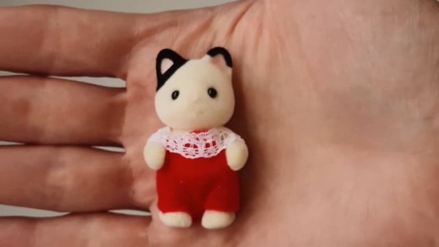 Игровой набор Sylvanian Families Малыш Чихуахуа