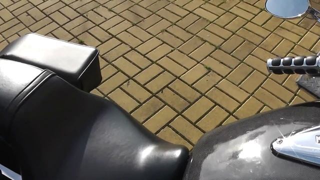 Honda VTX 1300 Custom And Carbon