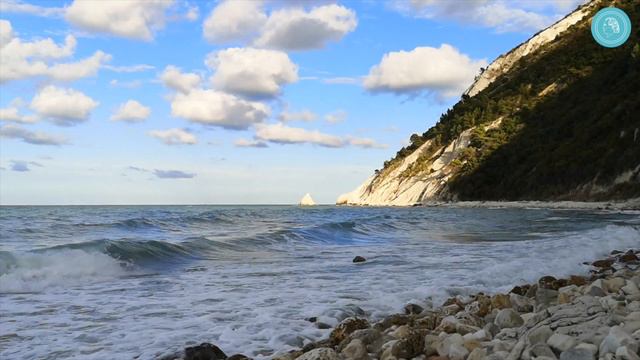 Gottverbunden Sein: Blicke Aufs Meer Bei Bewegenden Klängen Von Geige Und Klavier