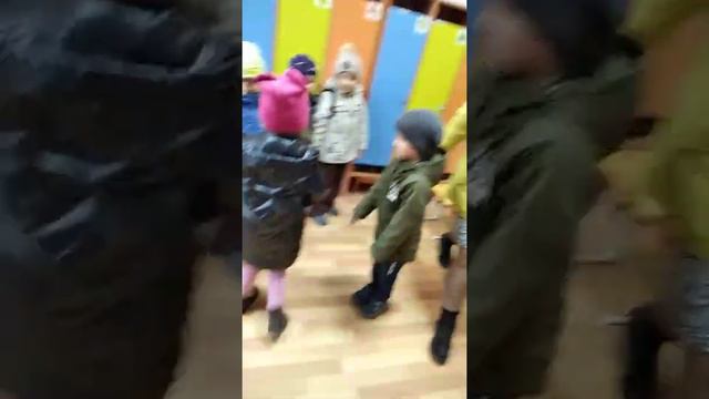 как сильно понравилась сыну эта девочка