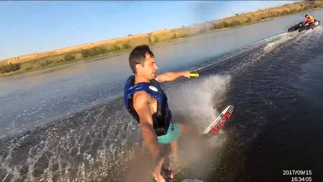 Катание на одной лыже