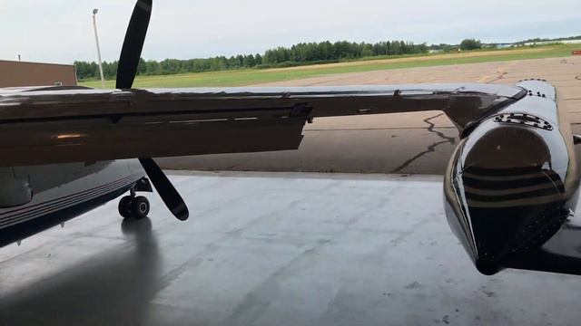 MITSUBISHI MU 2F For Sale