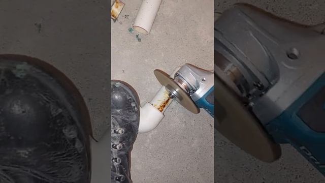 Китайская болгарка 18в  макитовский аккумулятор