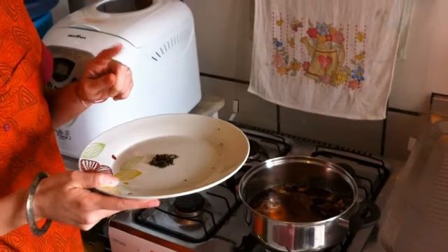 Como Preparar O Chá Yogi Com Ananda Kaur