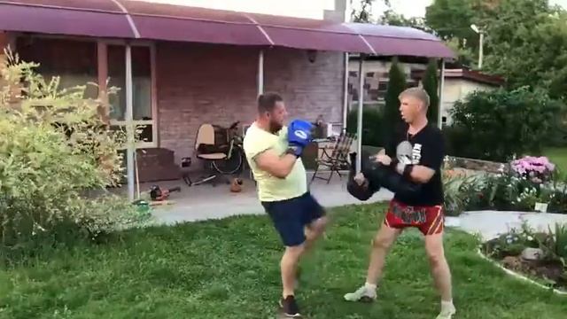 Тренировка на свежем воздухе