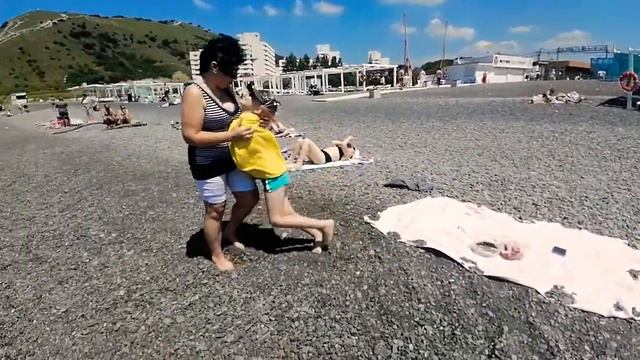 Лучше быть однойчем с кем попало
