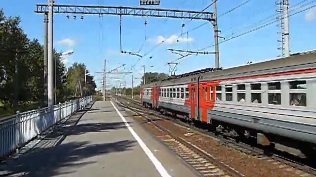 Электропоезд ЭР2т-7196