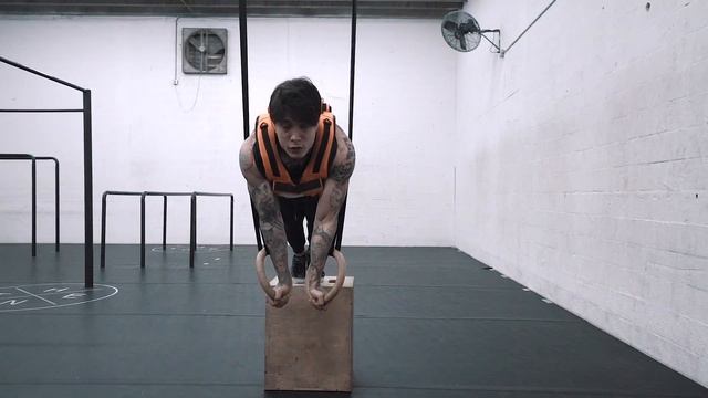 BUILD A STRONGER CHEST WITH RINGS