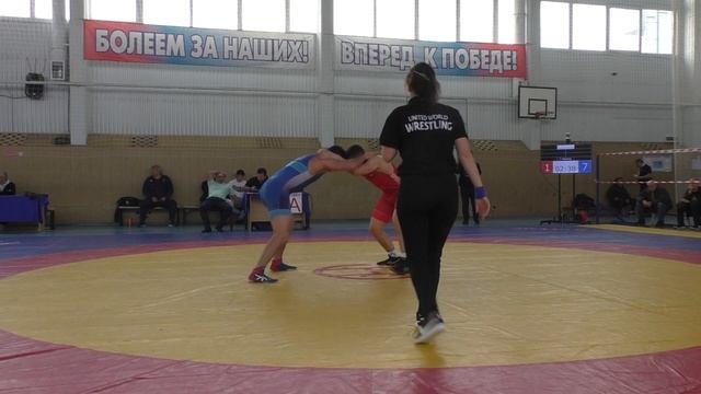 Сидельников Родион (Апшеронский р-н.) - Арутюнян Арарат (Сочи)