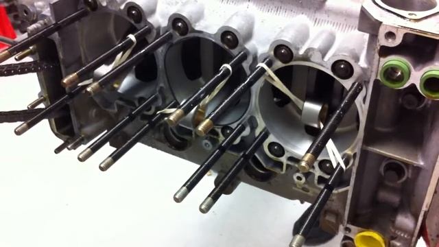 1997 Porsche 993 Turbo 3.8L Takes It's First Revolutions Part 1