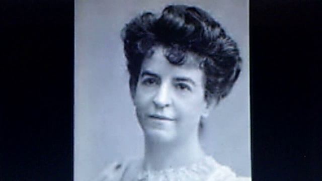 Maud Powell, Violin:  (Leybach) 