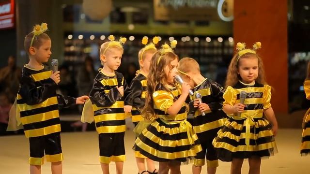 Жу-жу (младшая вокальная группа)