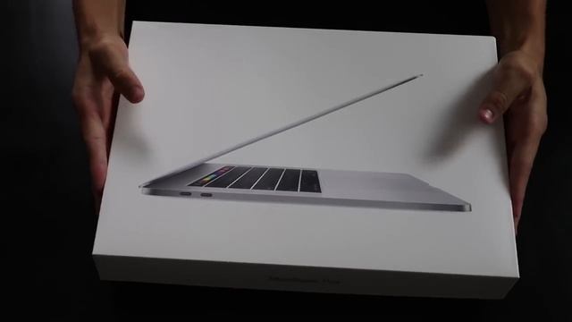 I SPENT $3000 | 2018 MacBook Pro 15