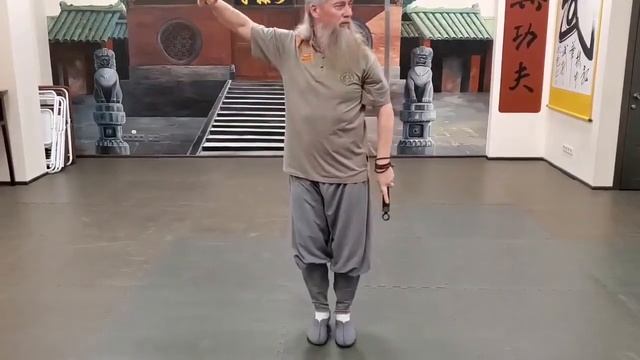 Тайцзицюань с мечом Цзянь.