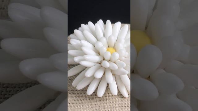 Чешская брошь «Хризантема», 1970-е гг.