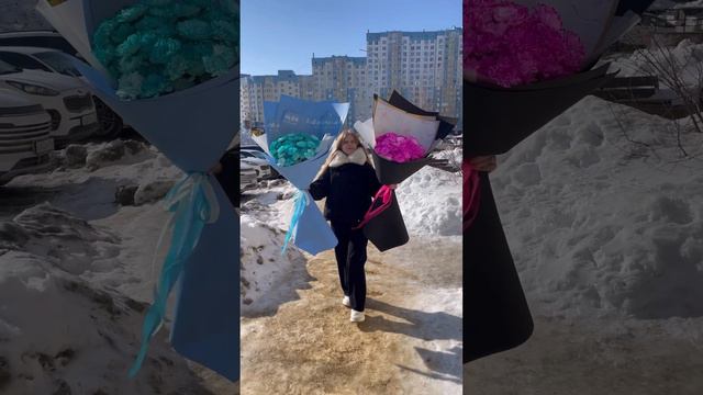 БУКЕТЫ-ГИГАНТЫ ИЗ ЦВЕТНОЙ ХРИЗАНТЕМЫ. ХРИЗАНТЕМА С ДОСТАВКОЙ. СВЕЖАЯ ХРИЗАНТЕМА. WOW-БУКЕТЫ