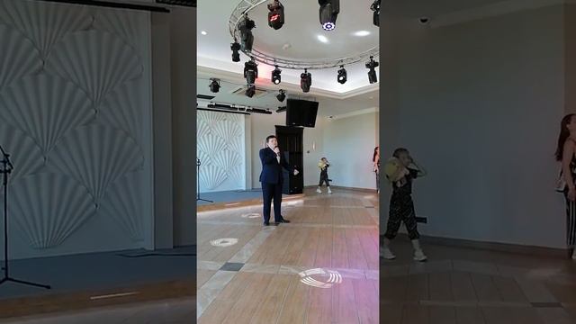 Дамир Бутин Есть только миг