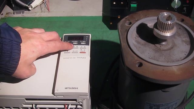 Mitsubishi Electric FR-A024-2.2K INVERTER　動作確認