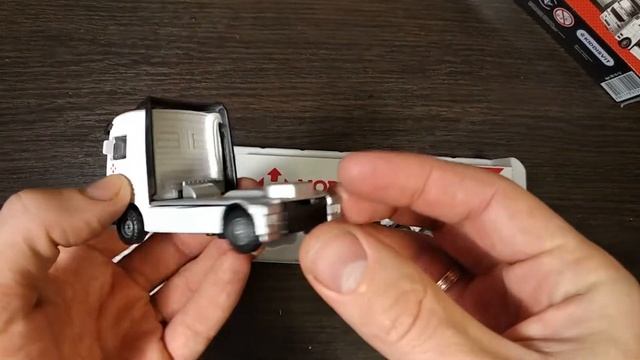 Обзор крутой фуры Новая почта от Технопарк (SB-15-12).Review Of A Truck Nova Poshta From Technopark