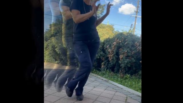 Volare Salsa Line Dance