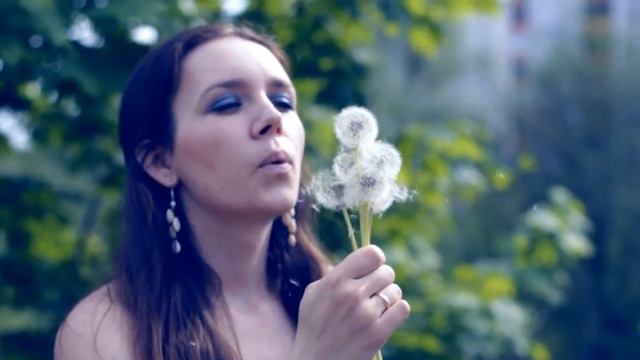 Одуванчики Canon 550d 50 1.8