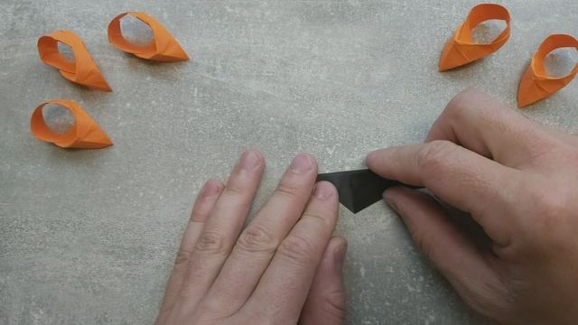 DIY - How To Make Claws Out Of Paper With Your Own Hands. How To Make A Weapon Out Of Paper.