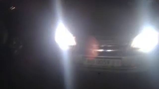 белые лампочки в поворотах