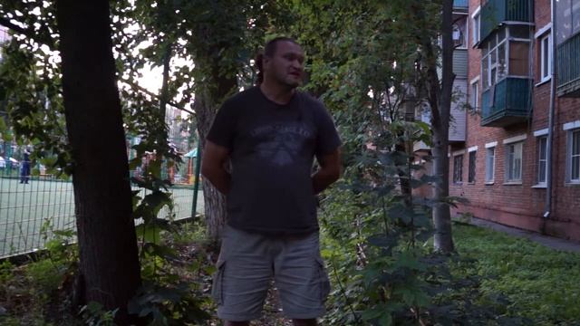 Бабушки против спортивных площадок