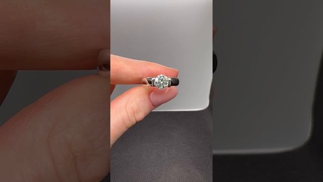 Муассанит 1.10 Ct