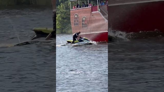 Attack Of The PirateMan! #Intracoastal Waterway #pirateboat #jetski #waverunner #seadoo #waterfight