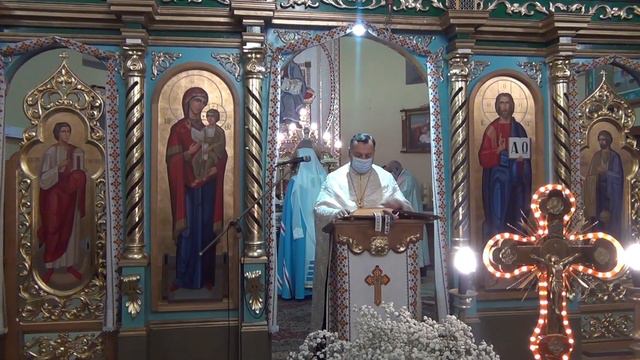 Подячний Молебень з нагоди 50 ліття о.Тараса Огара. Молебень звершив Митрополит Володимир Війтишин.