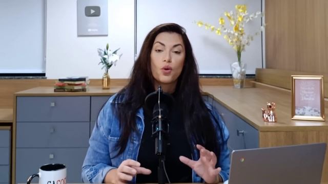 ELA Foi O JANTAR De Seus AMIGOS