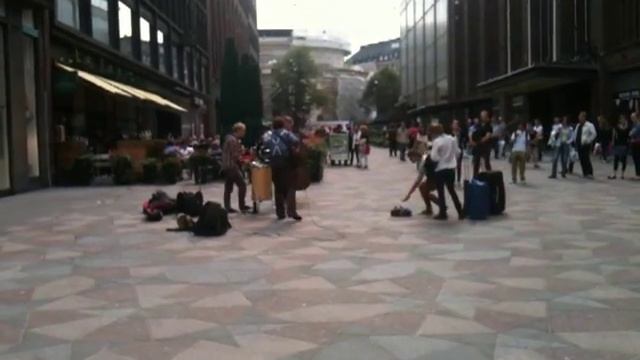 Концерт на улице Хельсинки