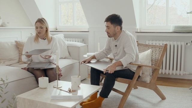 Laura Und Victor: Vinyl Vs Fliese