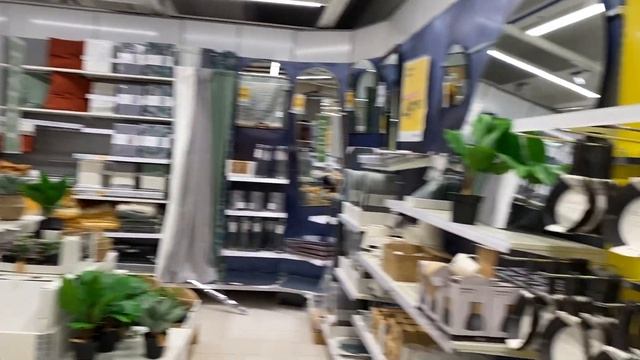 МОИ БУДНИ// ДЕНЬ С СЁСТРАМИ// KISTA GALLERIA// ГУЛЯЕМ ПО ТОРГОВОМУ ЦЕНТРУ//