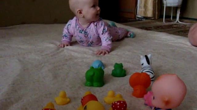 учимся ползать