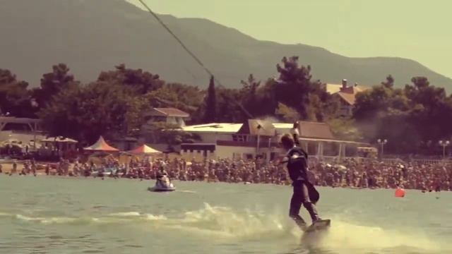 Карнавал на воде в Геленджике 2014 при участии GELEWAKE!
