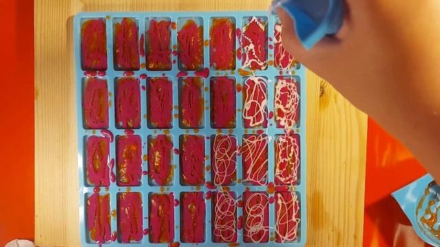 Создание яркого домино своими руками из эпоксидной смолы