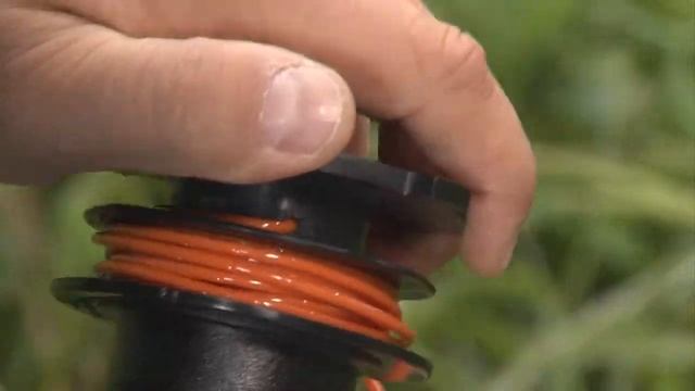 Replacing The Mowing Line STIHL AutoCut 25