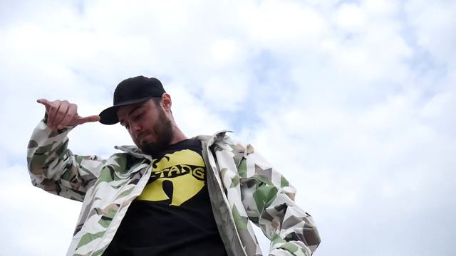 Саша Акоп видеоприглашение на Рем Диггу в клуб 