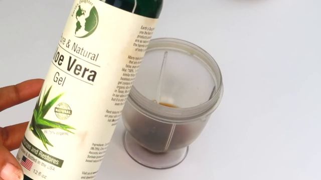 I USE COFFEE ON MY SKIN! LOOK WHAT IT DID TO MY SKIN! ELIMINATES WRINKLES + GIVES ME GLASS LIKE SKI