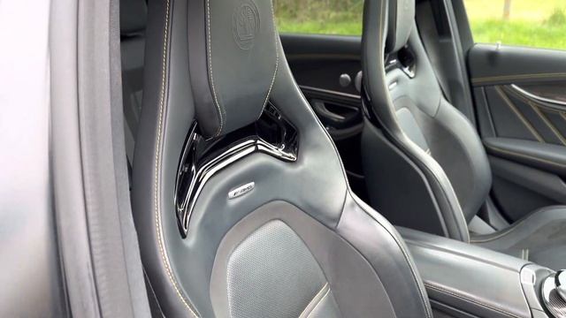 Mercedes-Benz E Class 4.0 E63 V8 BiTurbo AMG S Edition 1 SpdS MCT 4 MATIC.