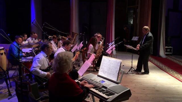 Rocky))) оркестр под руководством Станислава Кнутовича