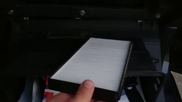 Замена фильтров Toyota и Renault