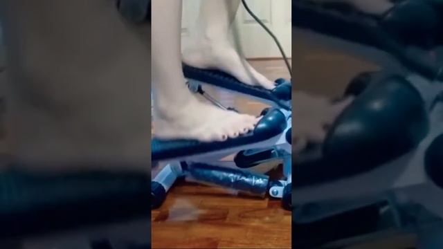 Do The Stepper Workout .Mini Stepper With Elastic Band For Beginners #fitness #subscribe