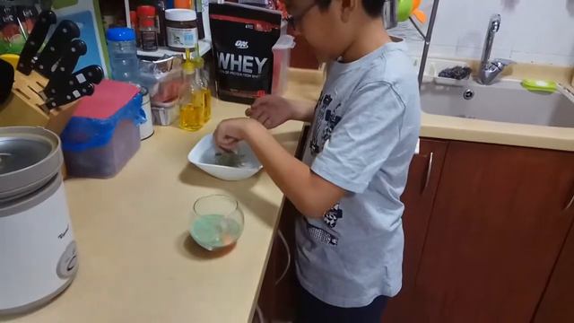 How To Water An Air Plant