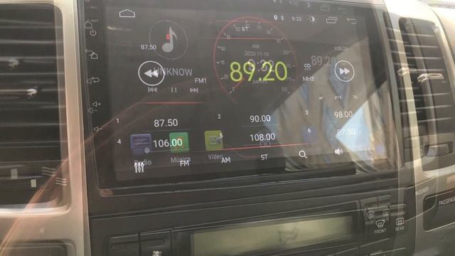 Multimedia Android Toyota Land Cruiser.