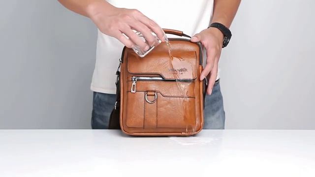 Мужская сумка через плечо