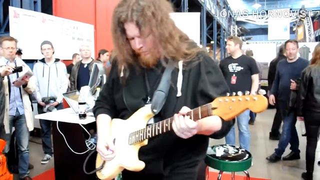 The Crush Of Love (Joe Satriani), Jonas Hörnqvist FUZZ GUITAR SHOW 2013